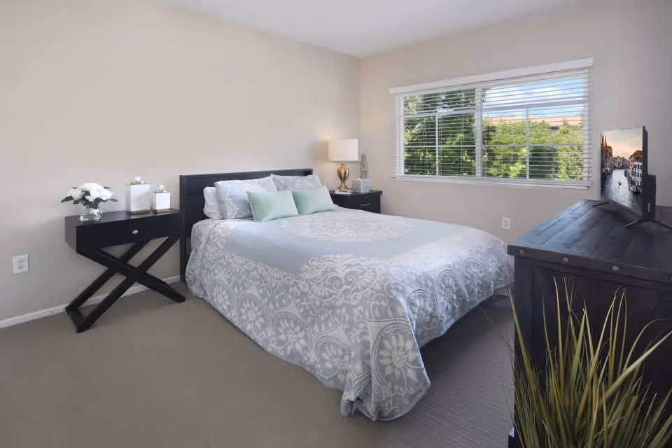 Photo 20 of The Village at Sherman Oaks