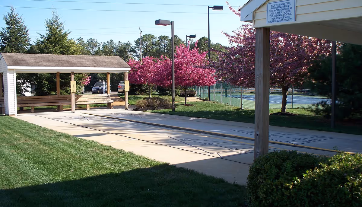 Photo of Country Walk of Lake Ridge
