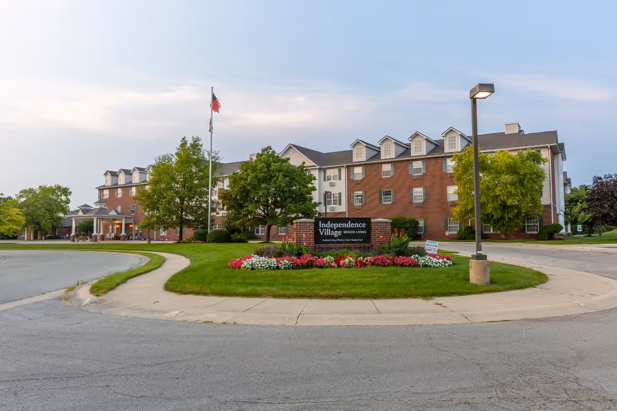 Photo 2 of Independence Village of Fishers South