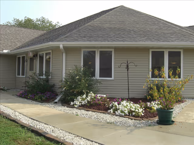 Photo of Red Oak Estates