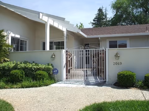 Photo 2 of Tiffany Court of Walnut Creek
