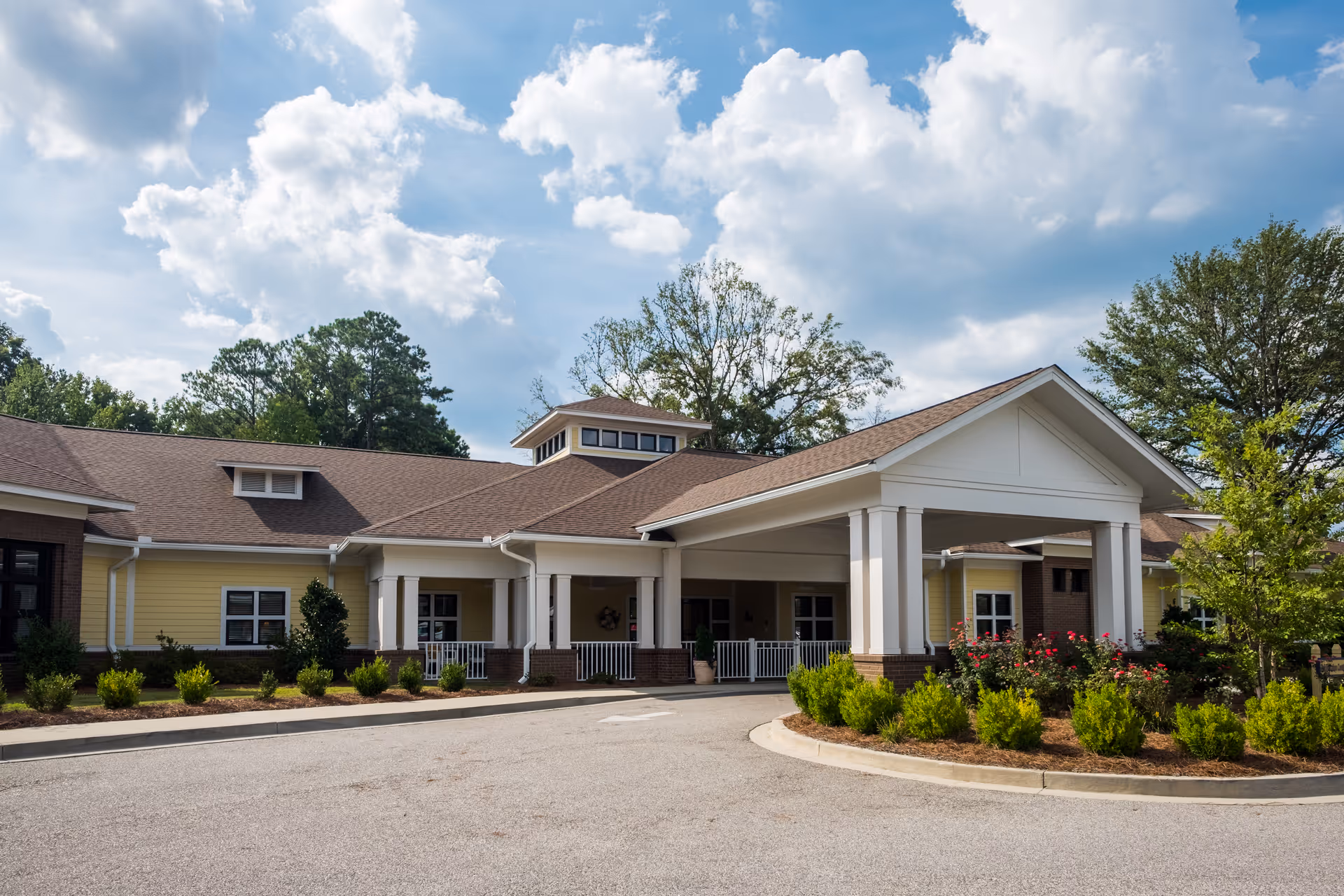 Photo of White Oak Manor Rock Hill