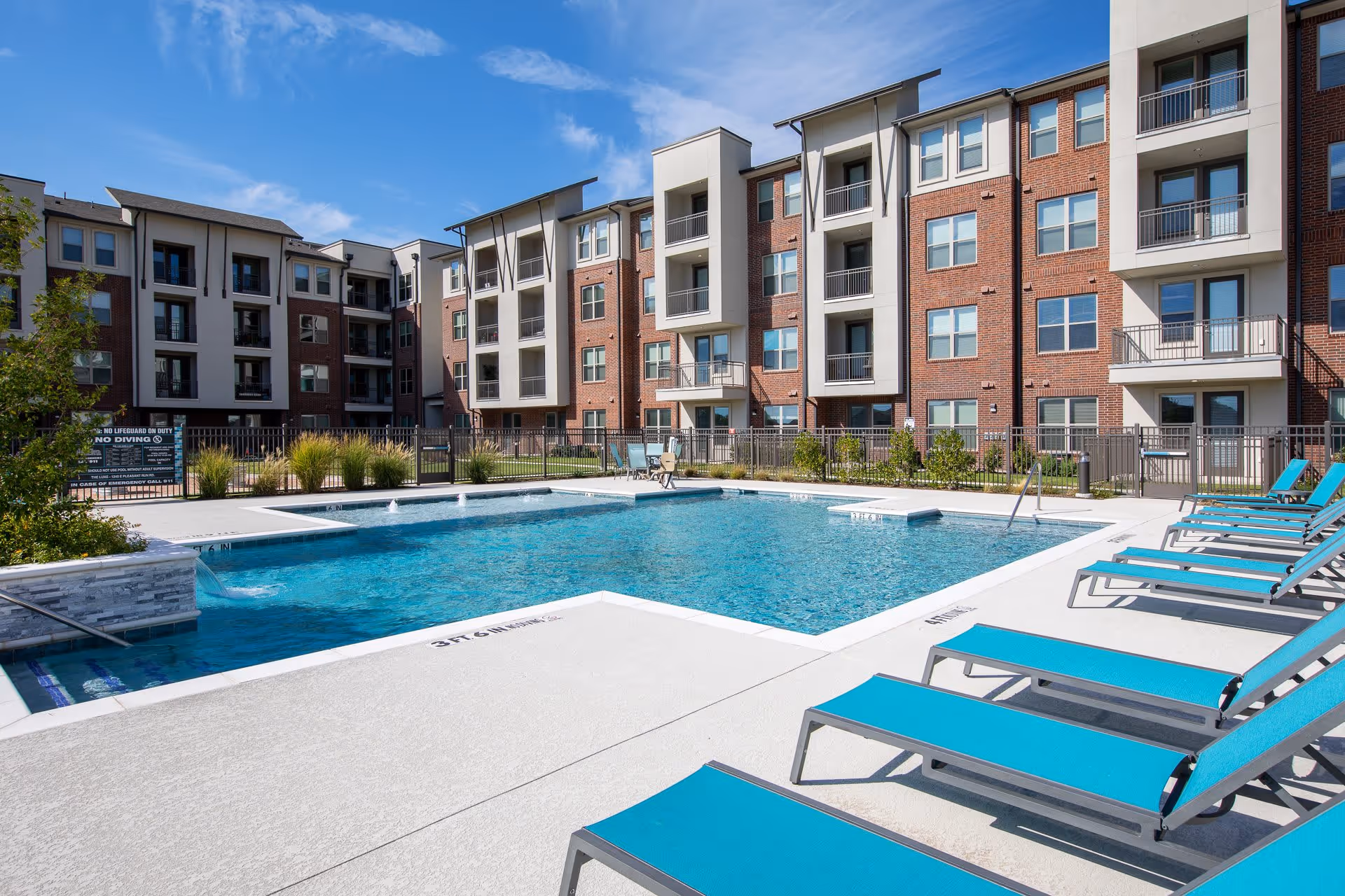 Photo 8 of The Luxe at Cedar Hill