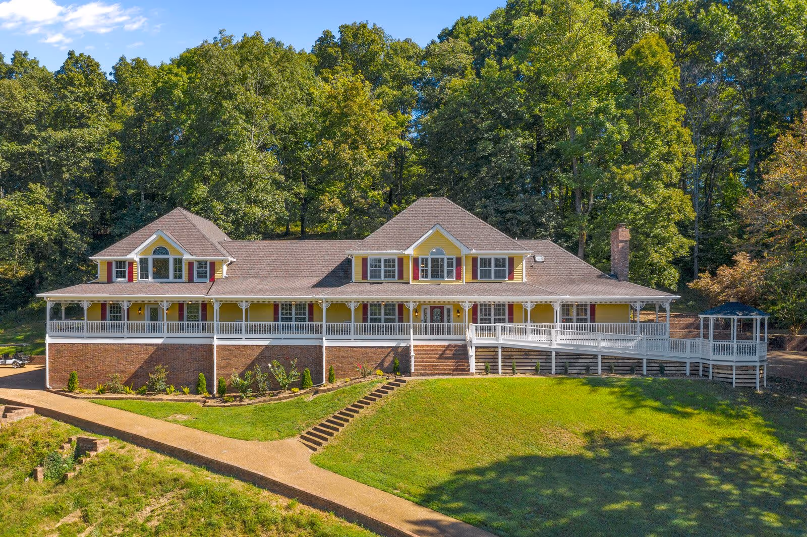 Photo 1 of New Hope Senior Living of Hendersonville