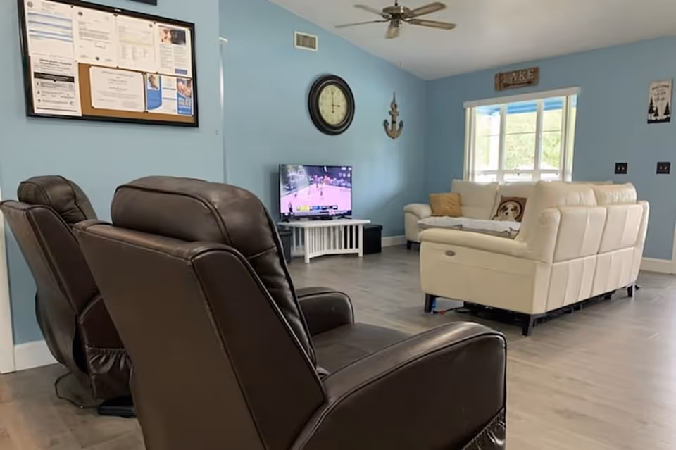 Photo 4 of Silver Lake Village by Preferred Assisted Living
