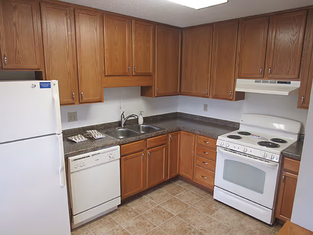 Photo 7 of Knollwood Place Apartments
