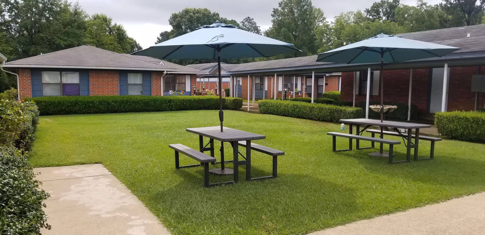 Photo 4 of Colonial Lodge Senior Living