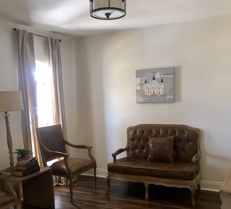 Photo 5 of Peristyle Residences - Old Metairie Gardens