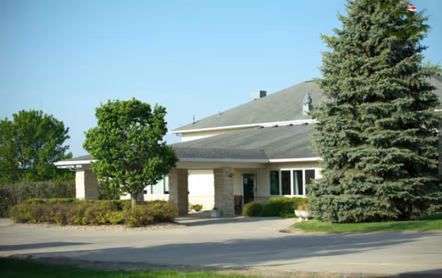 Photo 3 of Pinicon Senior Living
