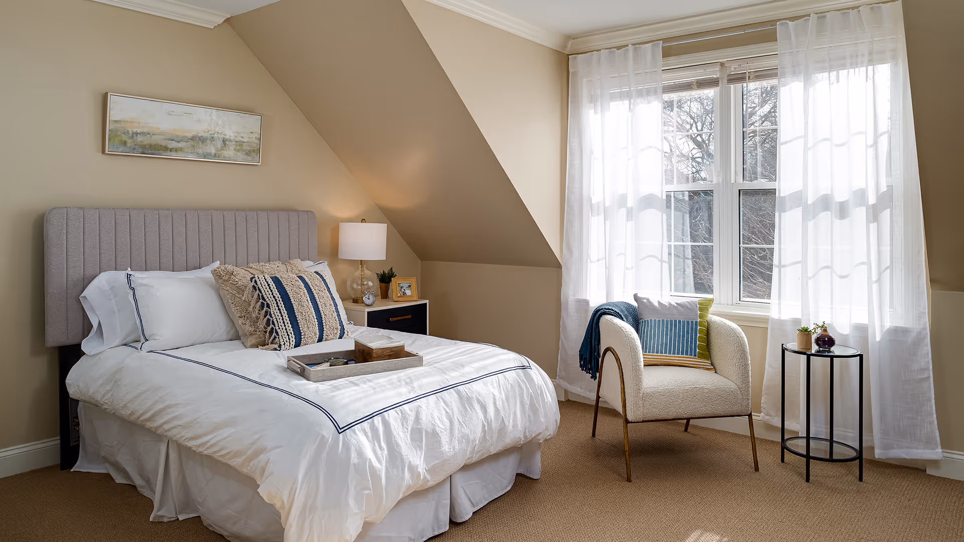 Photo 12 of Atria Aquidneck Place