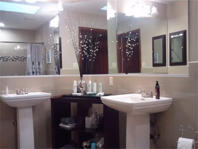 Photo 8 of Hummingbird Grove Peoria - Assisted Living
