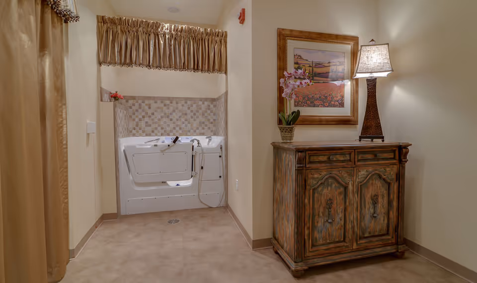 Photo 13 of Colony Pointe Senior Living