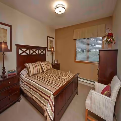 Photo 5 of Heritage Court