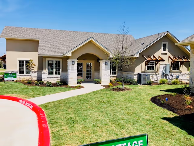 Photo 2 of Emerald Cottages of Round Rock