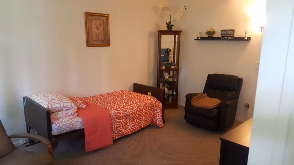 Photo 8 of Dania's Senior Home