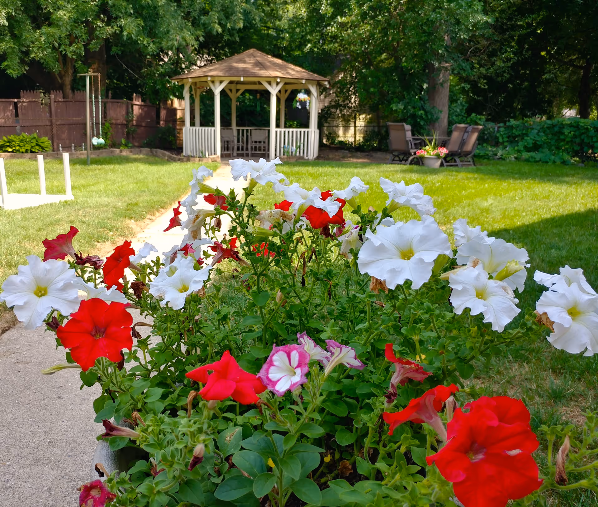 Photo of Hutcheson Manor Nursing Home Alternative
