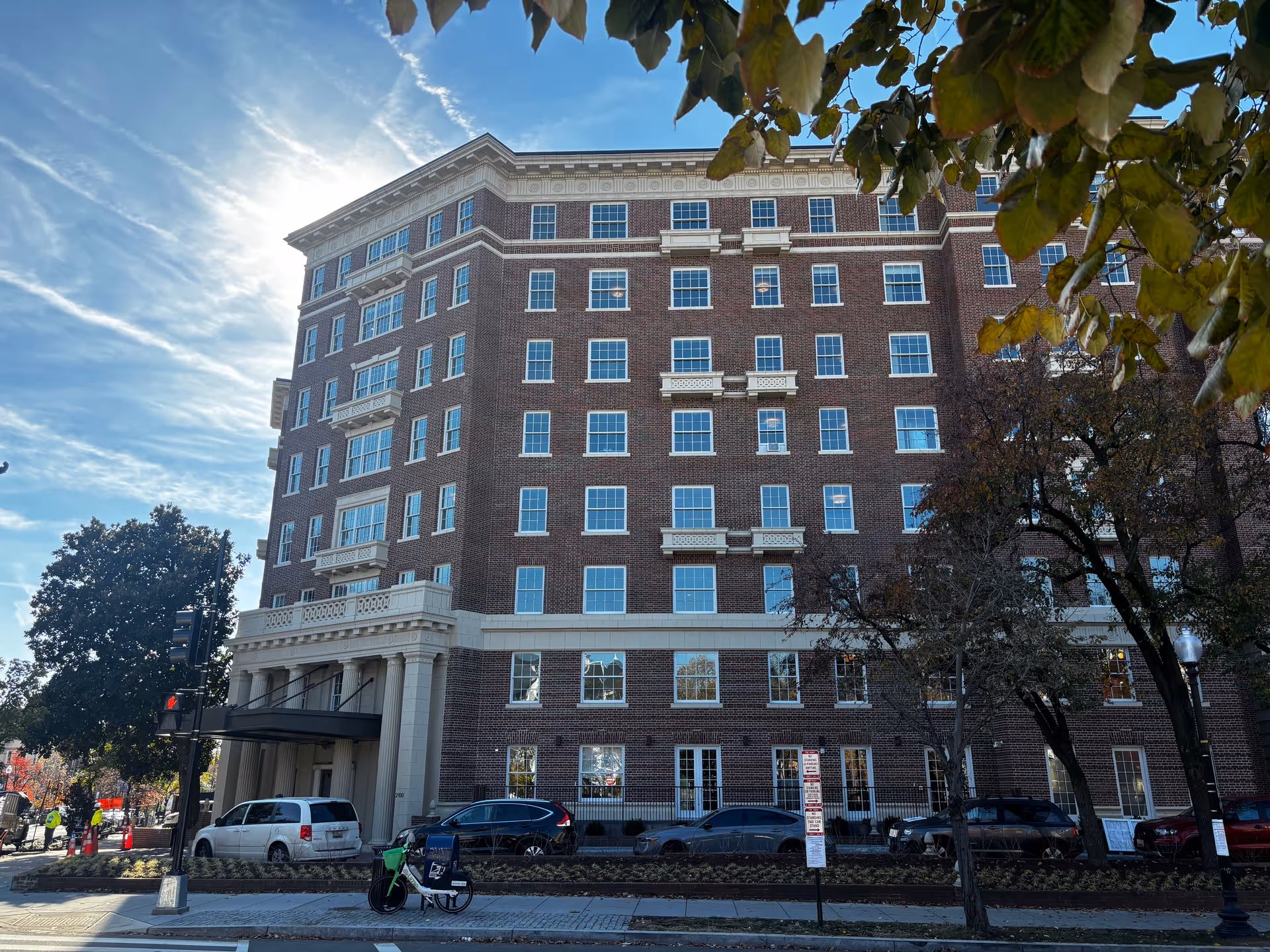 Photo 3 of Inspīr Embassy Row
