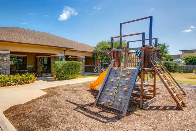 Photo 8 of The Auberge at Benbrook Lake