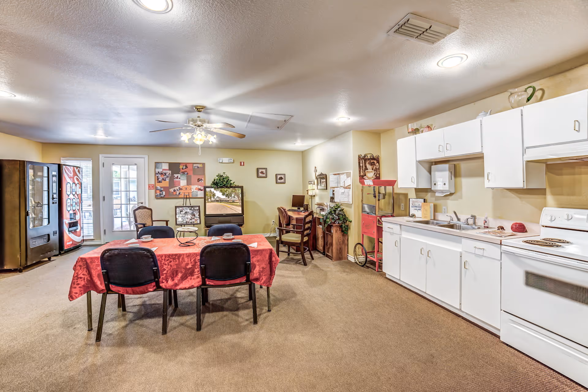 Photo 10 of Laurel Glen at Stephenville Assisted Living & Memory Care