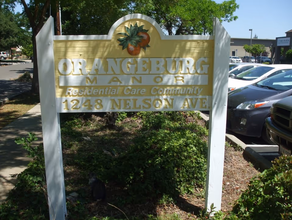 Photo 2 of Orangeburg Manor