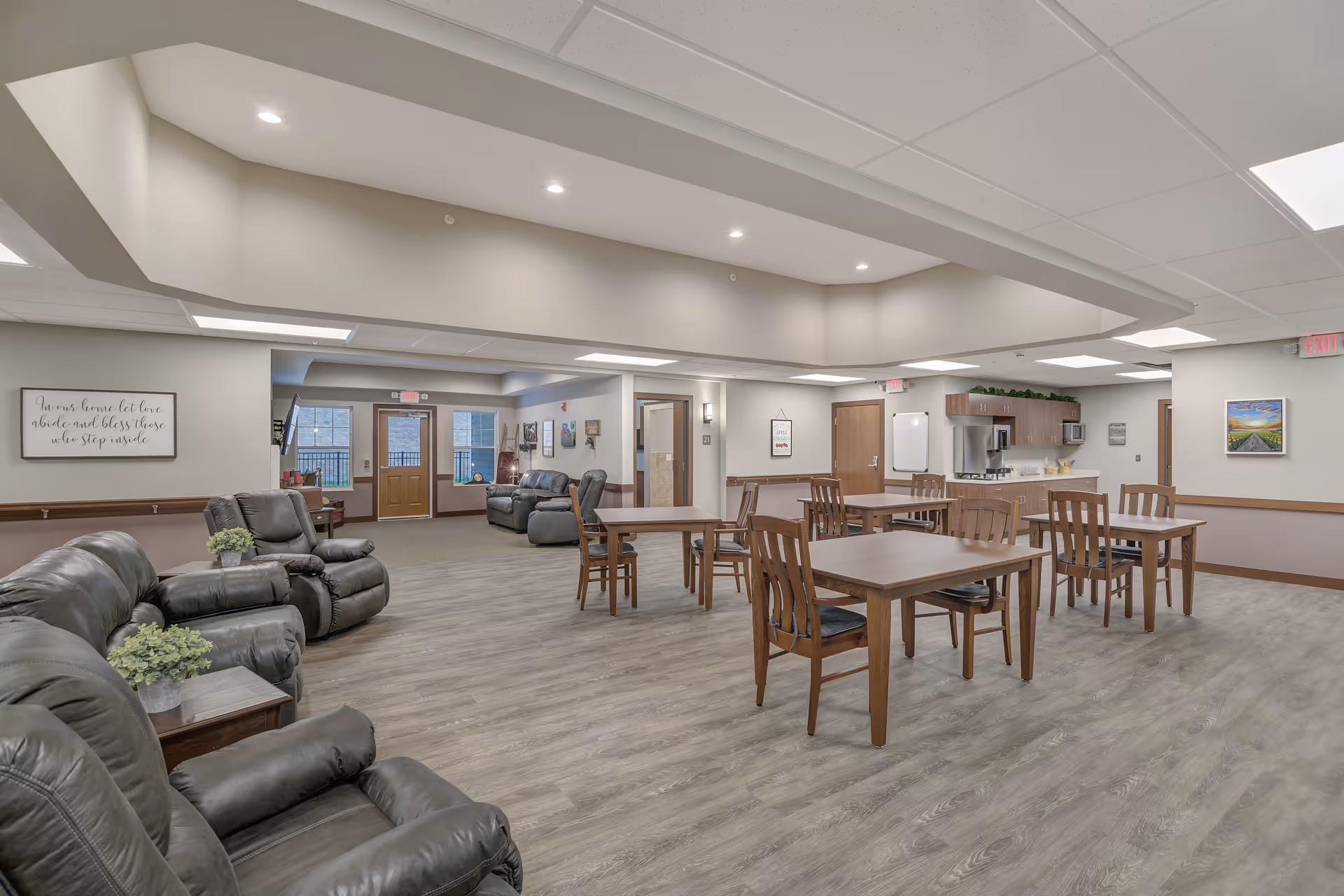 Photo 11 of Suite Living Senior Care of Crystal