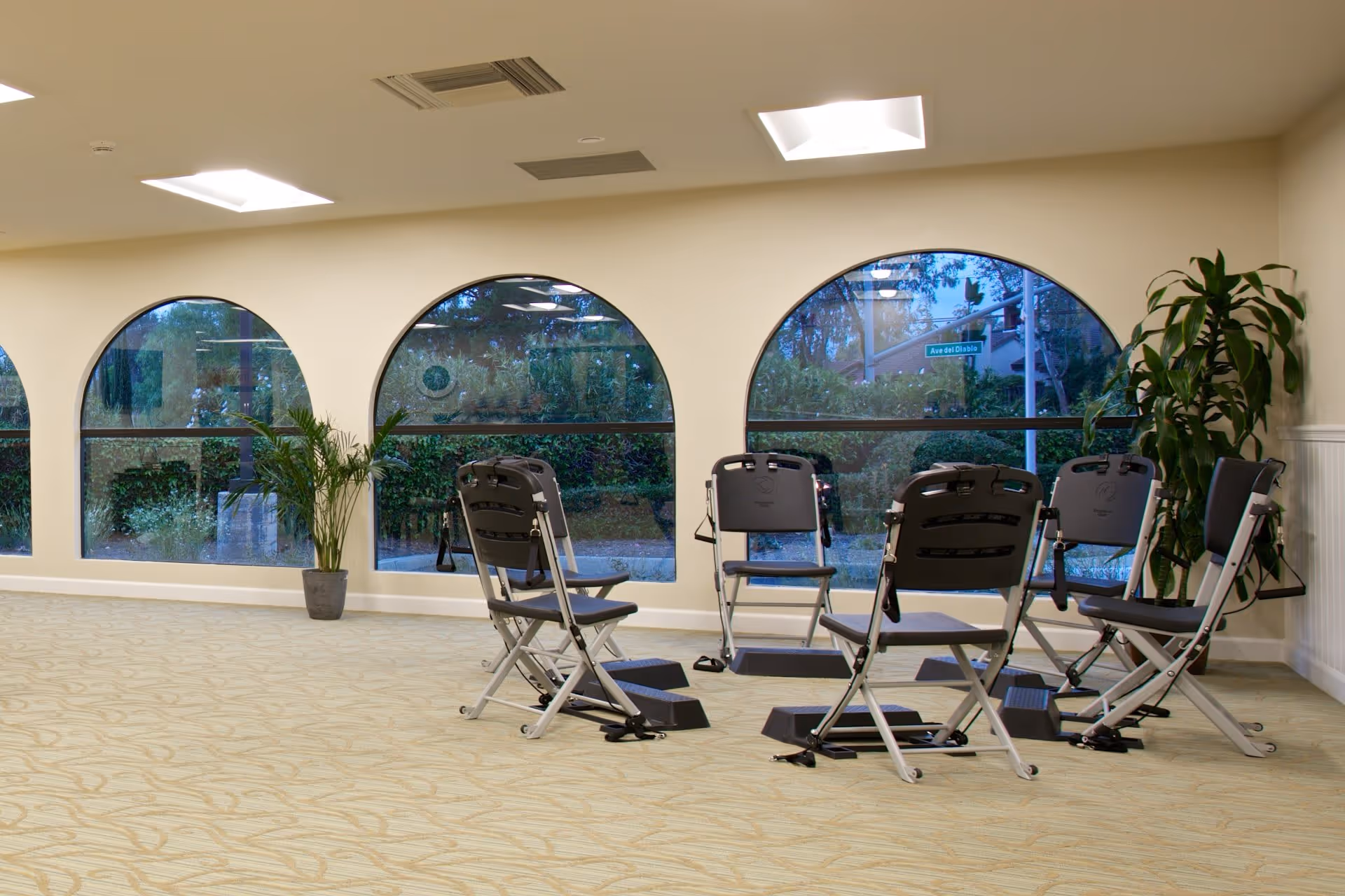 Photo 11 of Vista Del Lago Memory Care