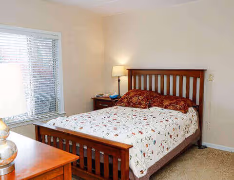 Photo 5 of Somerset Gardens Senior Living