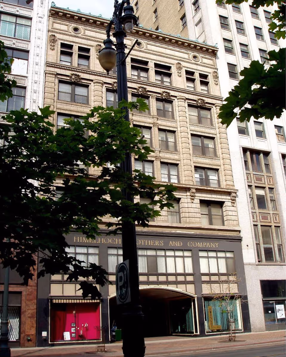 Photo of Himelhoch Apartments