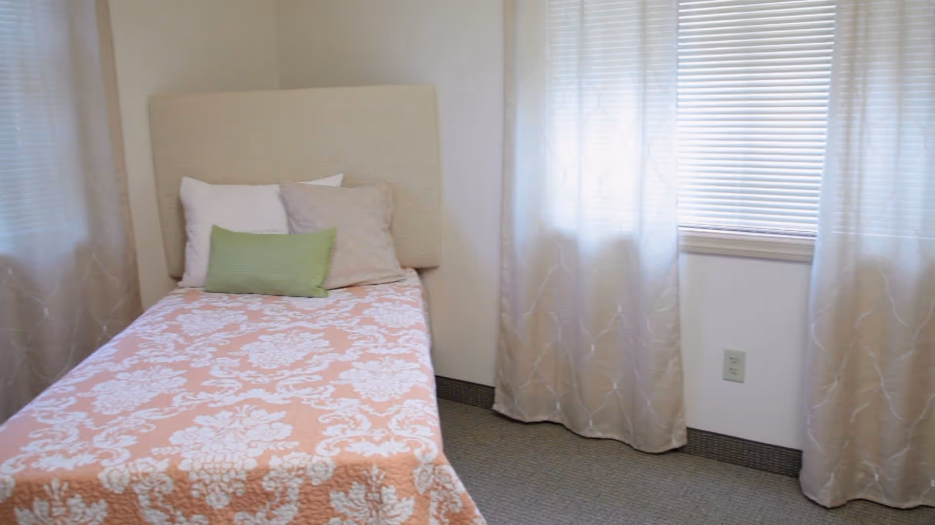 Photo 8 of East Park Retirement Community