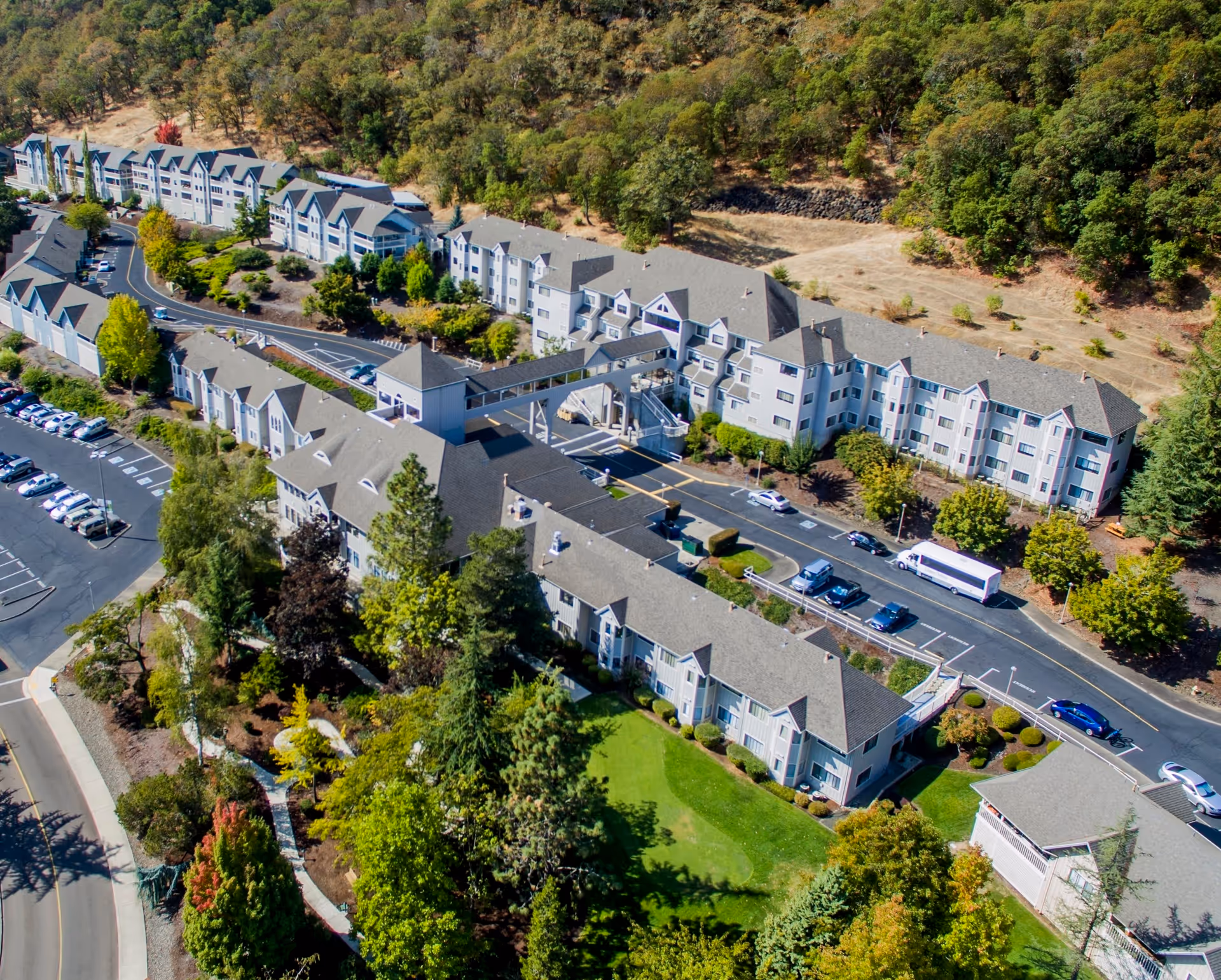 Photo 2 of Linus Oakes Village