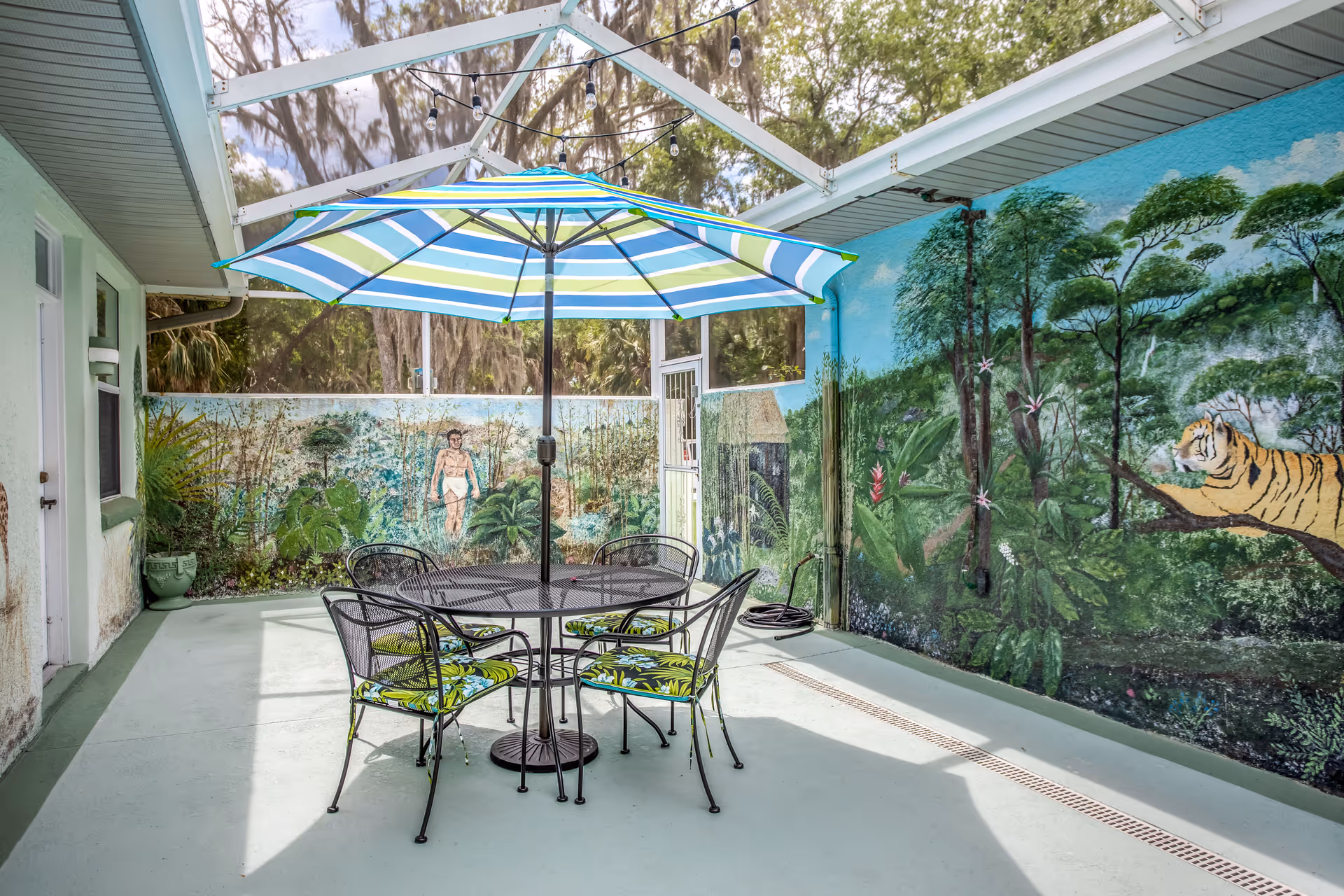 Photo 3 of The Courtyard at Granada - Assisted Living Home