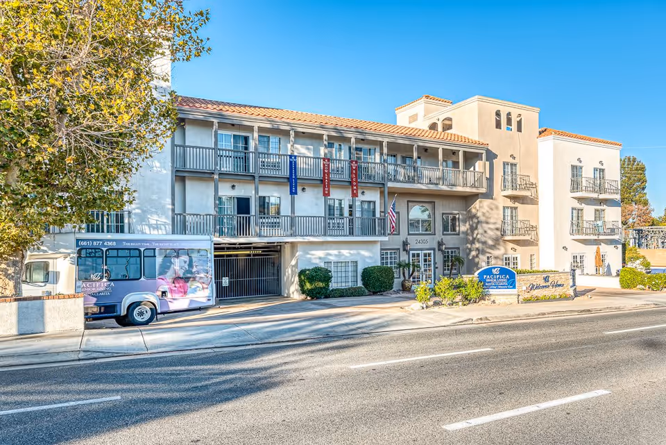 Photo 3 of Santa Clarita Hills Senior Living
