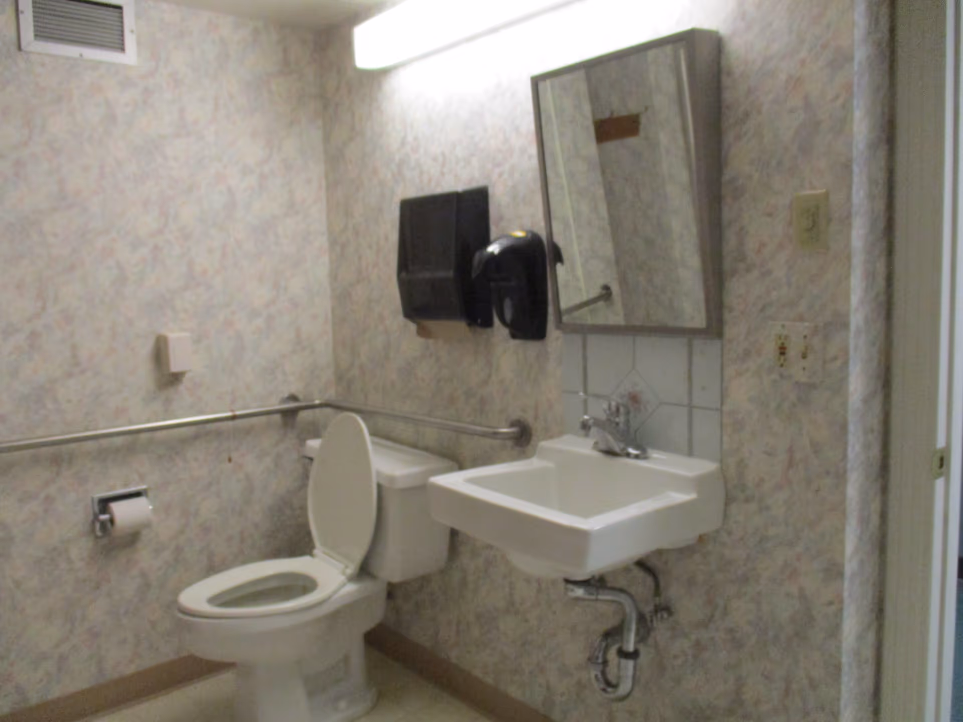 Photo 16 of The Rainbow Senior Living