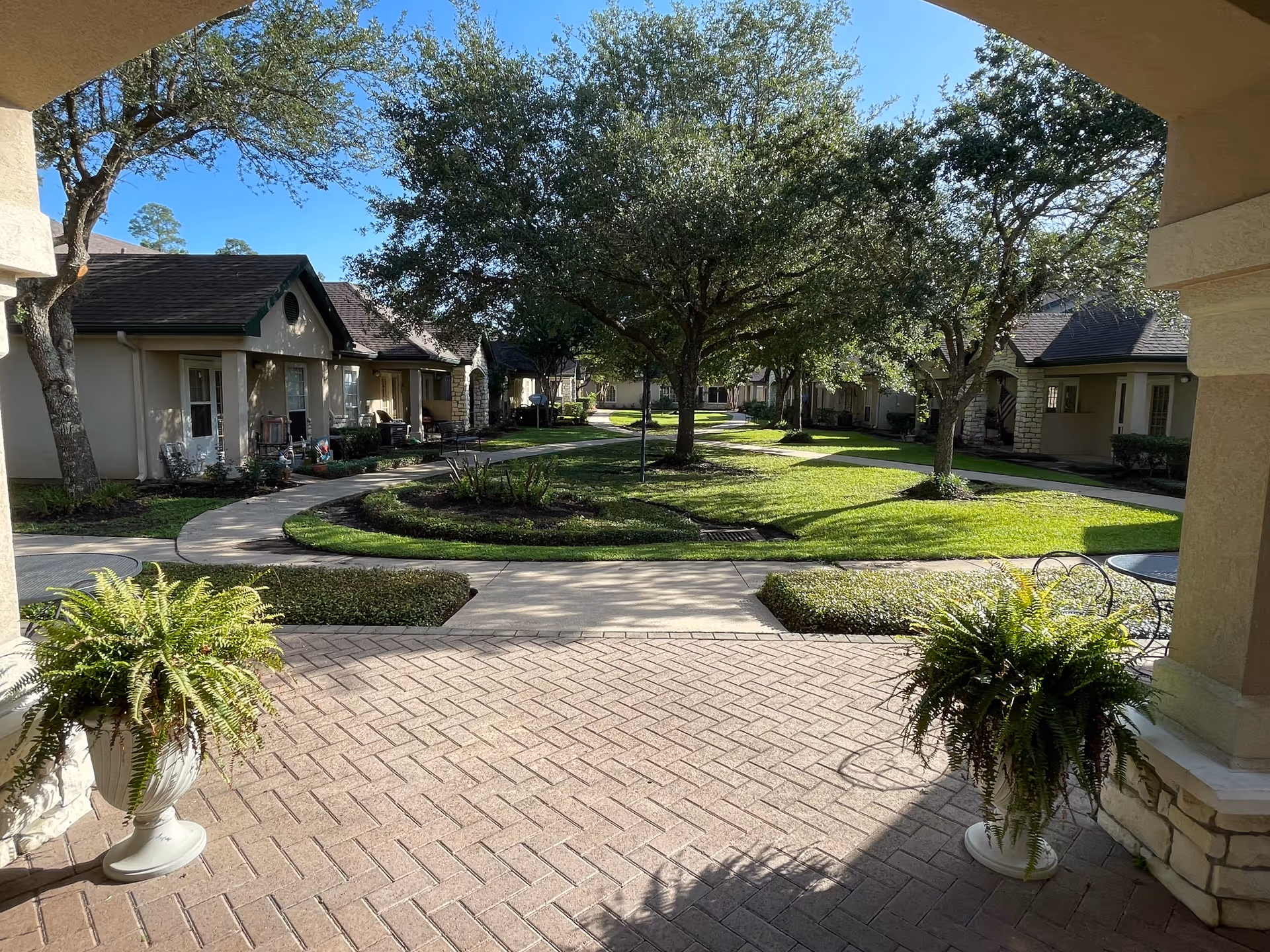 Photo 3 of Carriage Inn Conroe