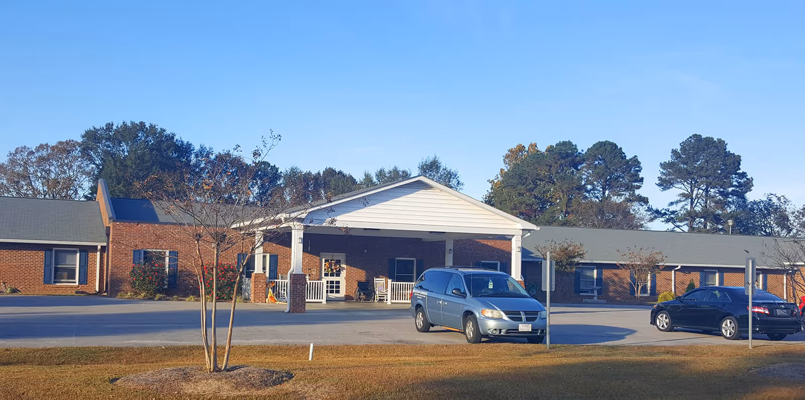 Photo of Four Oaks Senior Living