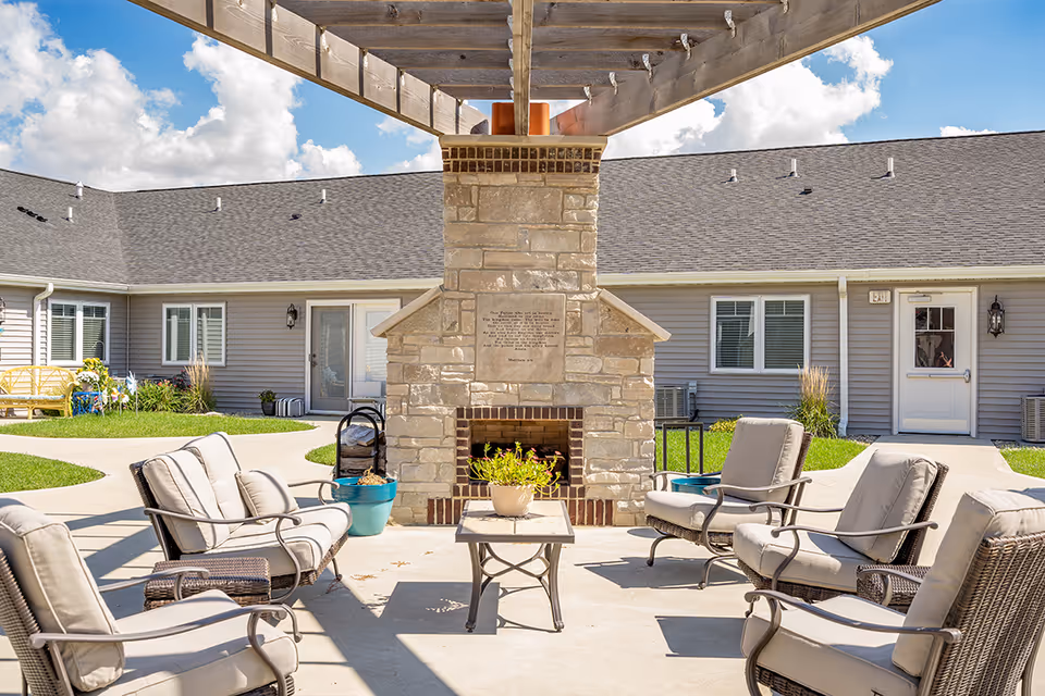 Photo 2 of Villas of Holly Brook Assisted Living & Memory Care: Jerseyville, IL