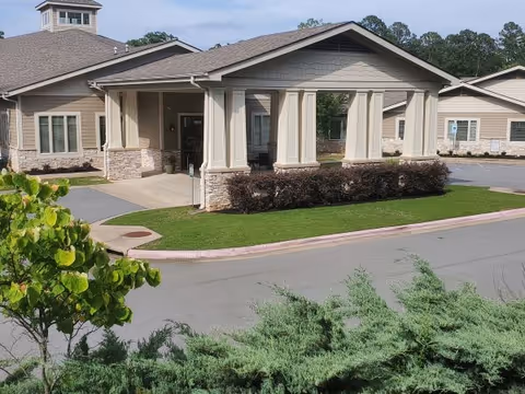 Photo 2 of Chapters Living of Little Rock