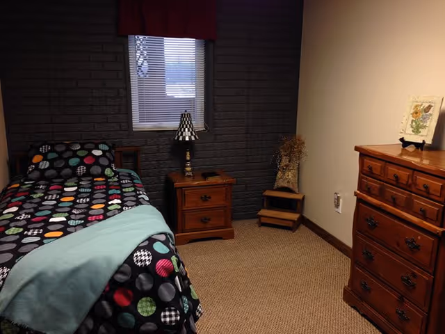 Photo 2 of ShadowTree Lodge