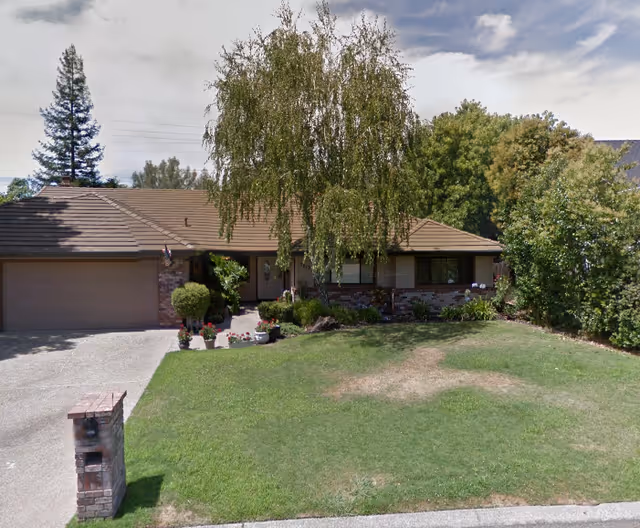 Photo of PINE GROVE CARE HOME FOR ELDERLY