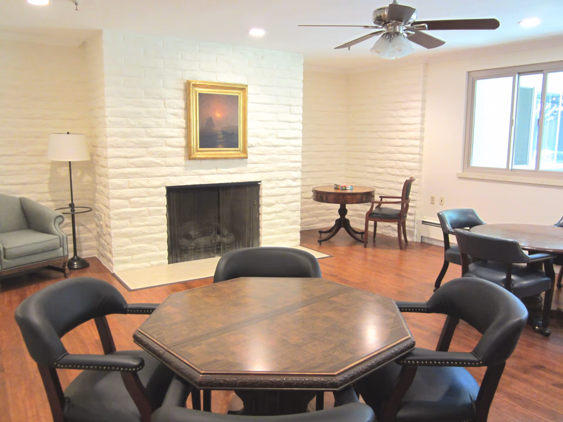 Photo 23 of Wood Glen Senior Living