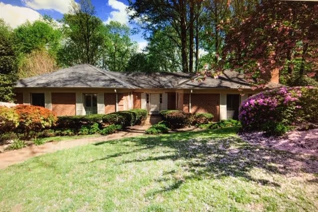 Photo of Avalon House on Gelston Circle