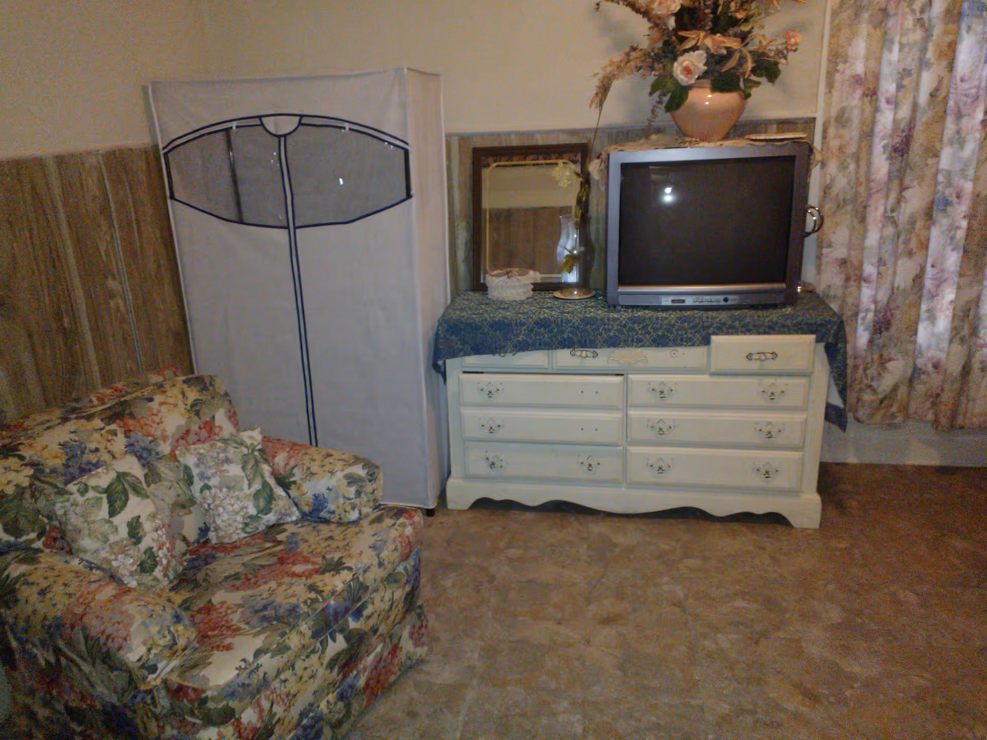 Photo 7 of Christies Home
