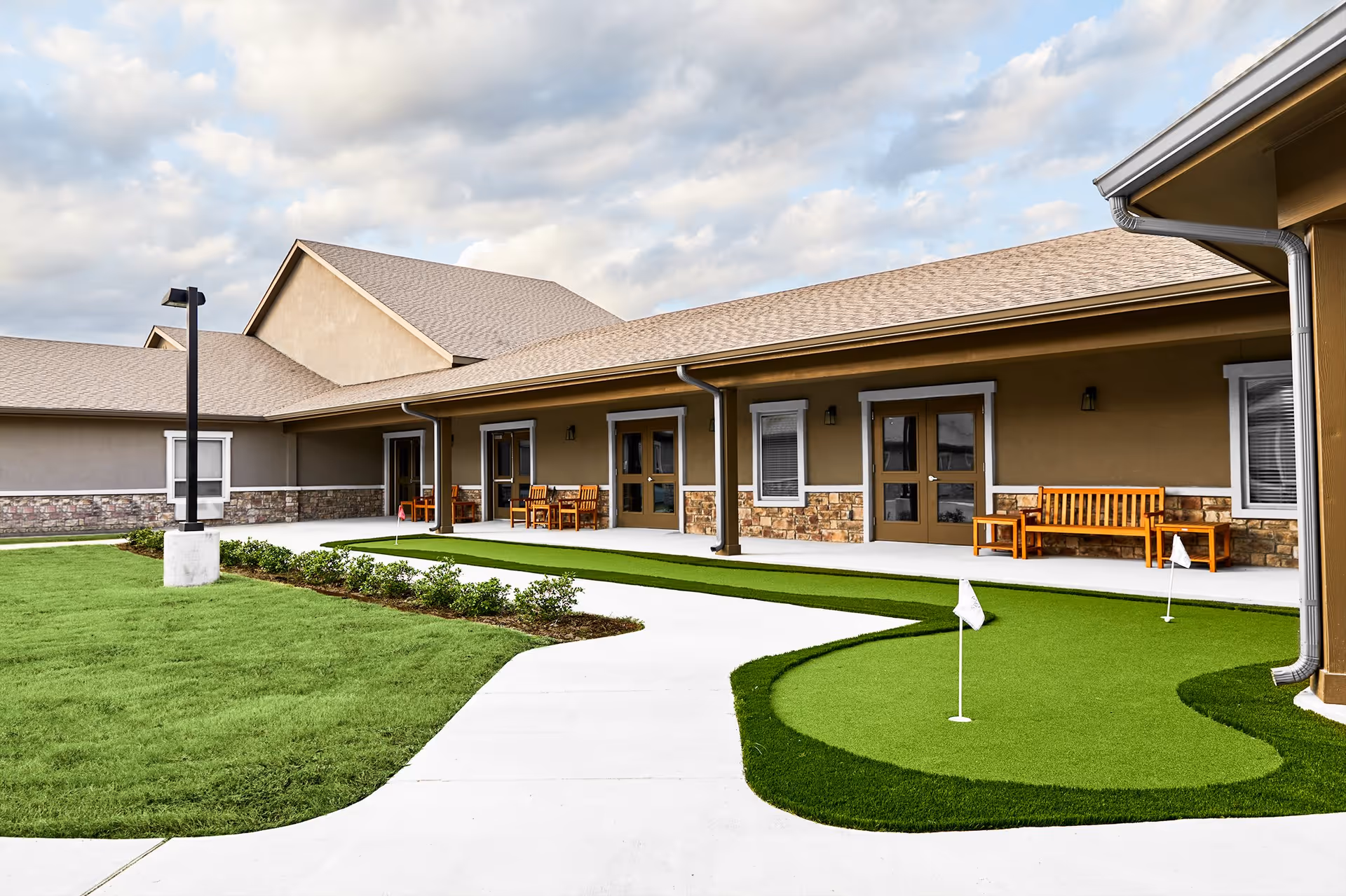 Photo 4 of Le Rêve Rehabilitation and Memory Center