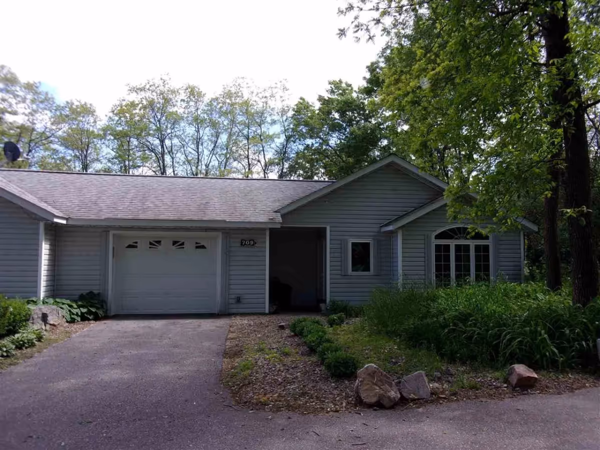 Photo 2 of Castle Rock Care (Bluff Suites)