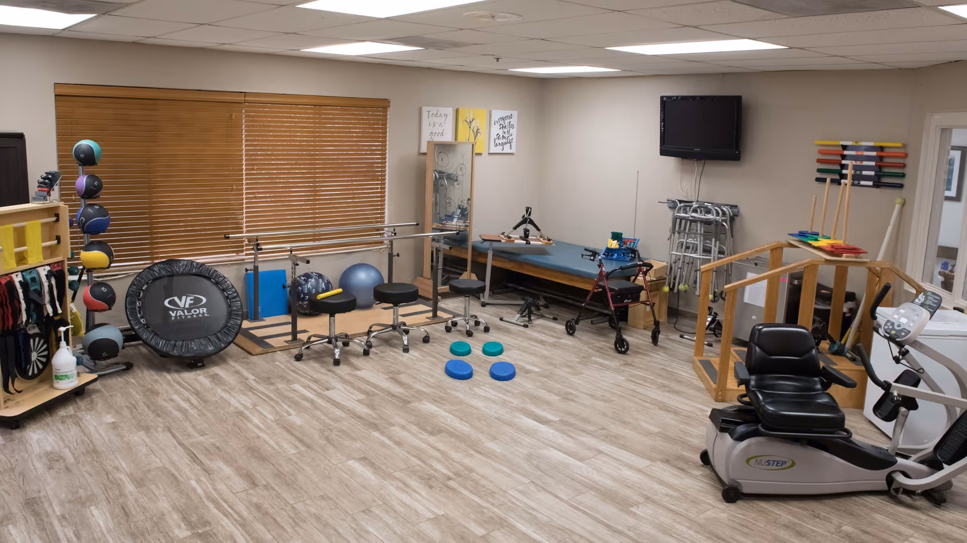 Photo 4 of Oak View Health and Rehabilitation Center