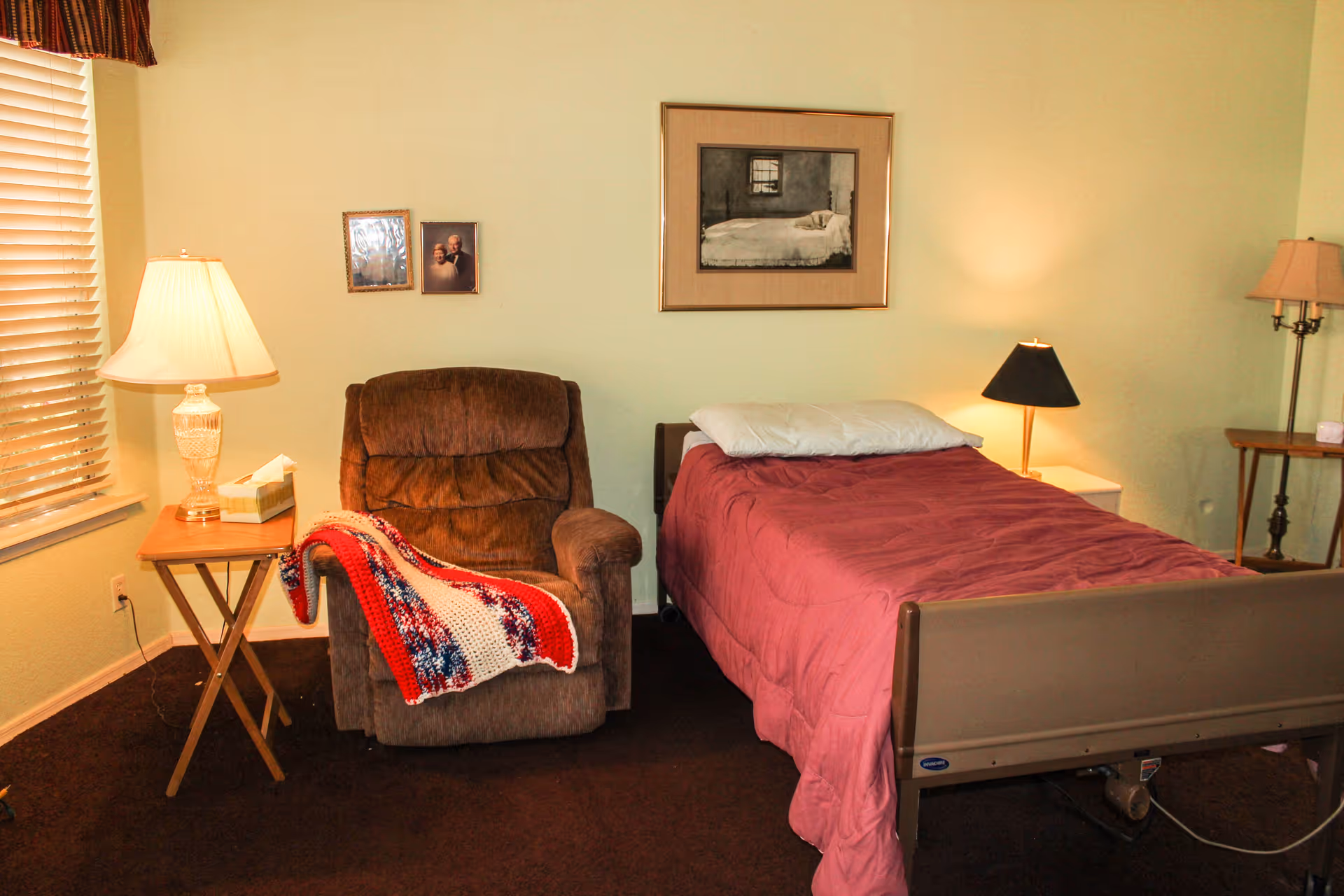 Photo 2 of Desert Pond Assisted Living