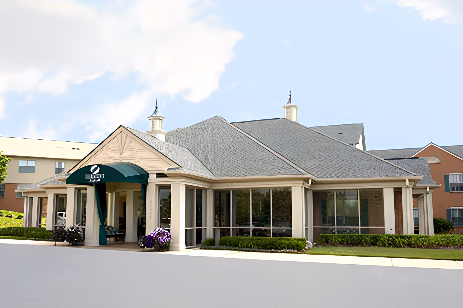Photo 3 of Oakmont Livonia Senior Community