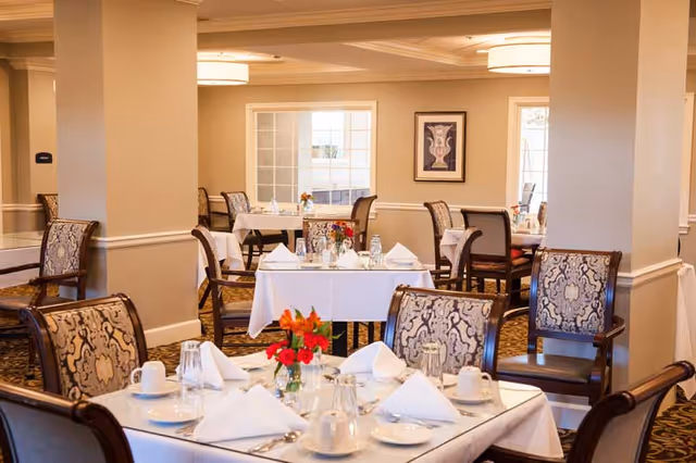 Photo 11 of Commonwealth Senior Living At Stratford House