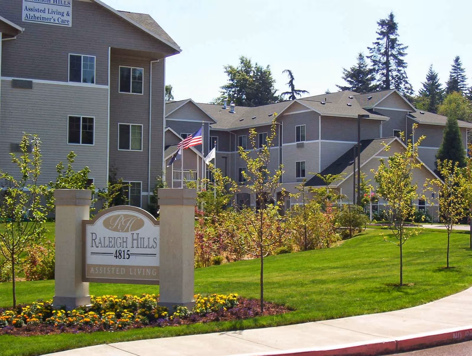 Photo of Raleigh Hills Assisted Living & Memory Care