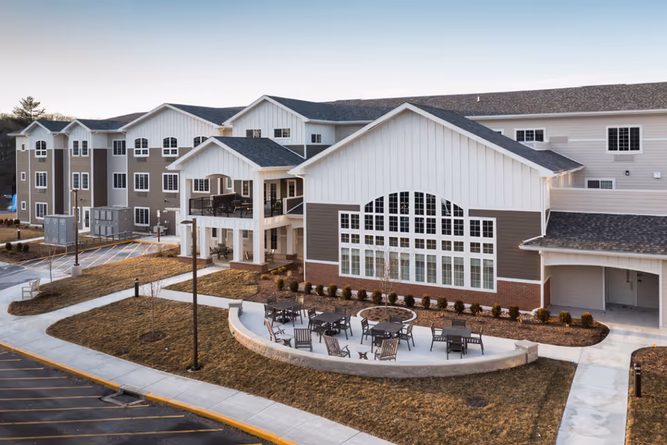 Photo 4 of Charter Senior Living of Brookfield